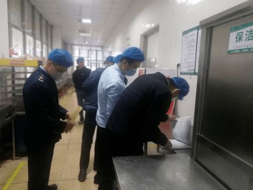 龙海一中食堂获评A级 筑牢校园饮食安全防线，护航学子健康成长